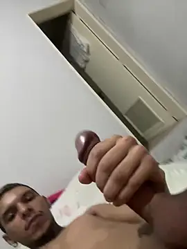 Snapshot of Brito06 chatting on 9, 12, 2024 Brito06 online show from 9, 12, 2024