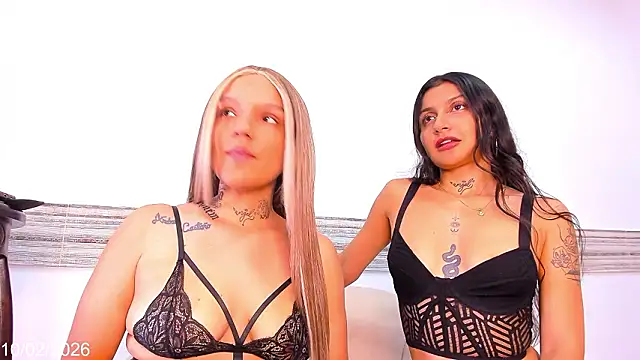 Snapshot of Sensually_Explosive chatting on 11, 2, 2026 Sensually Explosive online show from 11, 2, 2026