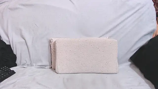 qustci-couple online show from 26, 1, 2025