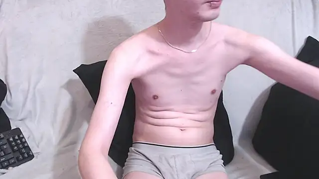 qustci-couple online show from 17, 2, 2025
