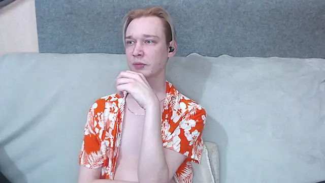 qustci-couple online show from 3, 3, 2025