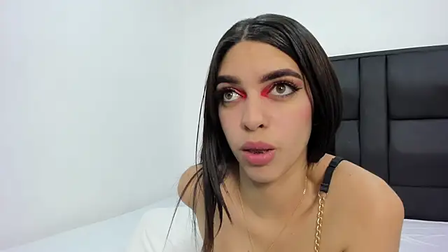 Snapshot of IsabellaTayllor chatting on 9, 1, 2025 IsabellaTayllor online show from 9, 1, 2025