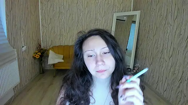 Snapshot of AishaRouhi chatting on 13, 2, 2025 AishaRouhi online show from 13, 2, 2025