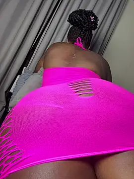 Hugemassivebootie online show from 19, 7, 2026