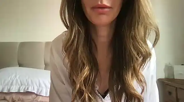 Snapshot of paolajonez chatting on 13, 12, 2024 paolajonez online show from 13, 12, 2024