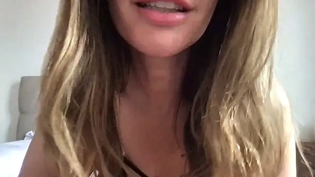 Snapshot of paolajonez chatting on 30, 12, 2024 paolajonez online show from 30, 12, 2024