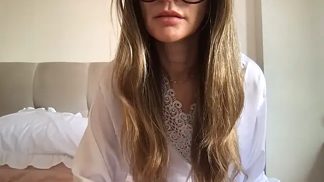 Snapshot of paolajonez chatting on 4, 1, 2025 paolajonez online show from 4, 1, 2025