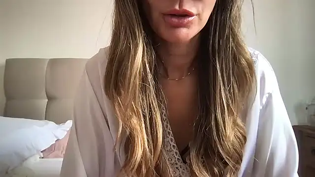 Snapshot of paolajonez chatting on 7, 1, 2025 paolajonez online show from 7, 1, 2025