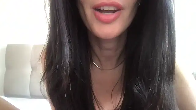 Snapshot of paolajonez chatting on 5, 12, 2025 paolajonez online show from 5, 12, 2025