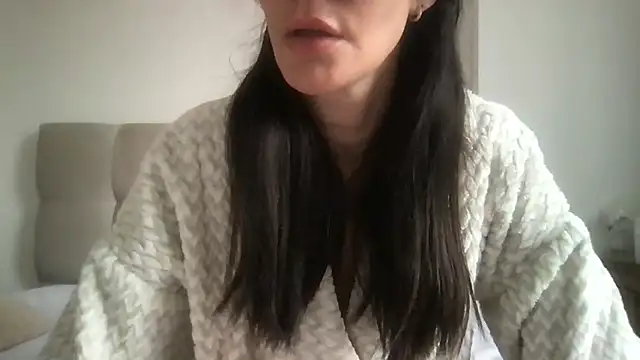 Snapshot of paolajonez chatting on 2, 2, 2026 paolajonez online show from 2, 2, 2026