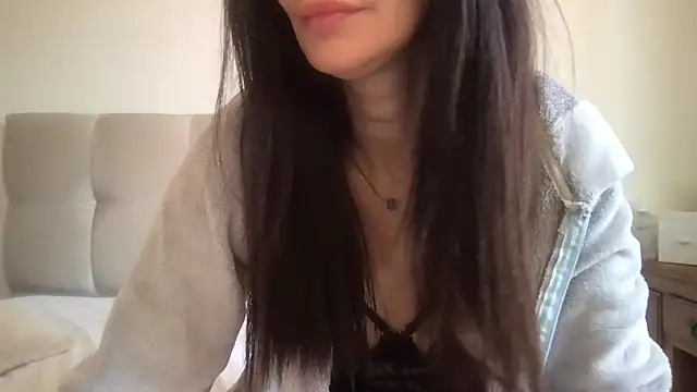 Snapshot of paolajonez chatting on 14, 3, 2026 paolajonez online show from 14, 3, 2026