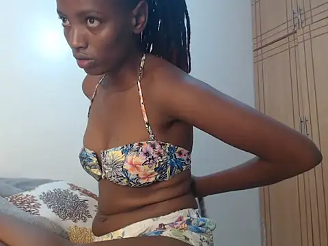 Snapshot of nanaswee chatting on 13, 2, 2025 nanaswee online show from 13, 2, 2025