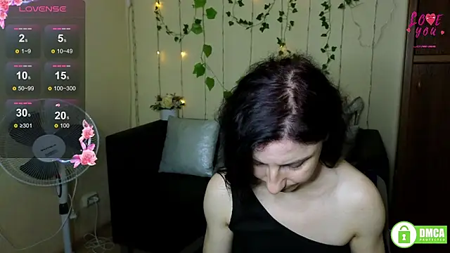 Muse kitty jenia online show from 3, 10, 2025