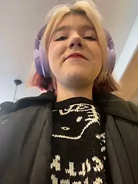 Baby  Naughty online show from 25, 1, 2025