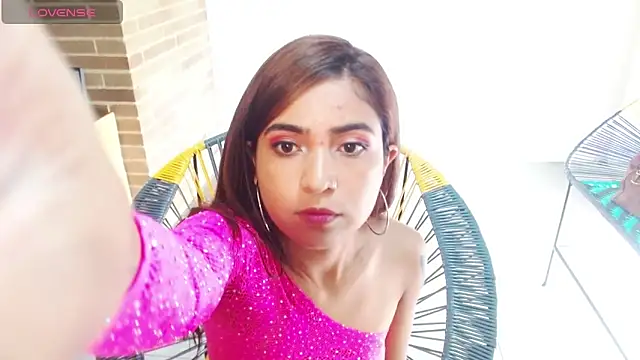 Snapshot of helenacyruss chatting on 14, 1, 2025 helenacyruss online show from 14, 1, 2025