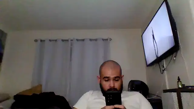 JooveyRose online show from 4, 1, 2025