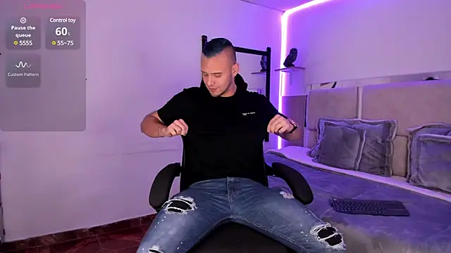 Snapshot of Damon_Bakert chatting on 13, 2, 2025 Damon Bakert online show from 13, 2, 2025