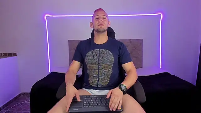 Snapshot of Damon_Bakert chatting on 20, 3, 2025 Damon Bakert online show from 20, 3, 2025