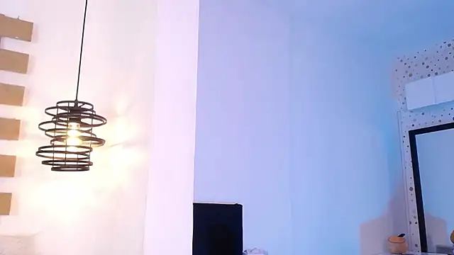 Steev Novoa online show from 4, 3, 2025