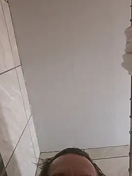 Snapshot of bigdickdaddy2184 chatting on 13, 11, 2025 bigdickdaddy2184 online show from 13, 11, 2025