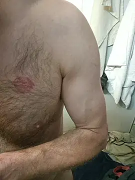 Snapshot of bigdickdaddy2184 chatting on 27, 11, 2025 bigdickdaddy2184 online show from 27, 11, 2025