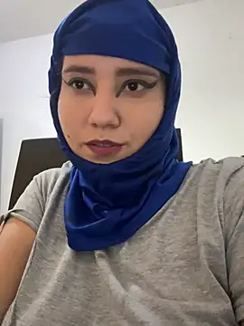 hannahayat online show from 4, 7, 2026