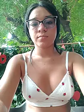 -VICKKY online show from 15, 2, 2025