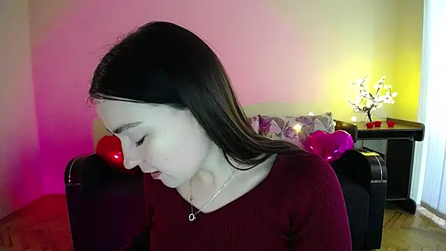 Pretty shy online show from 7, 3, 2025