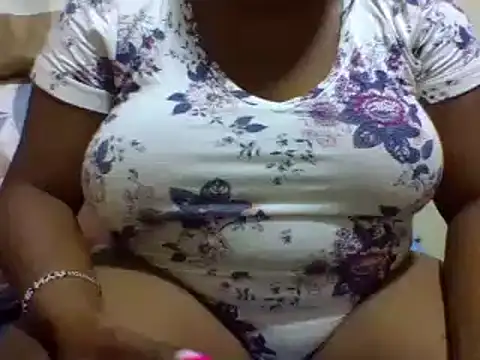 Snapshot of zoey10 chatting on 21, 2, 2025 zoey10 online show from 21, 2, 2025