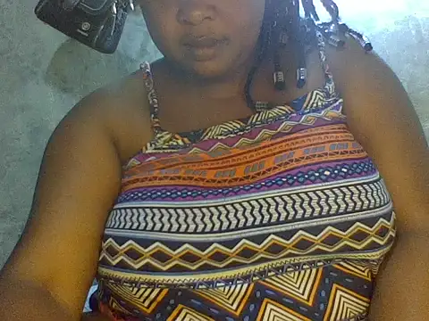 Snapshot of zoey10 chatting on 10, 10, 2025 zoey10 online show from 10, 10, 2025