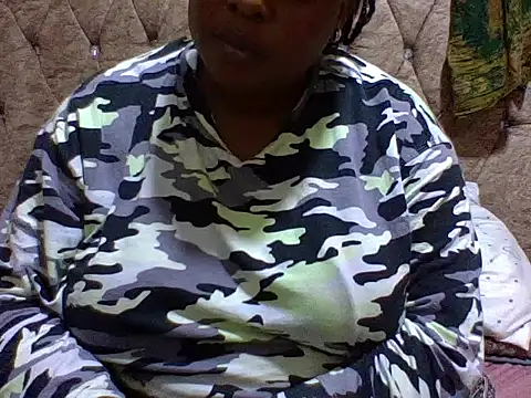 Snapshot of zoey10 chatting on 30, 11, 2025 zoey10 online show from 30, 11, 2025