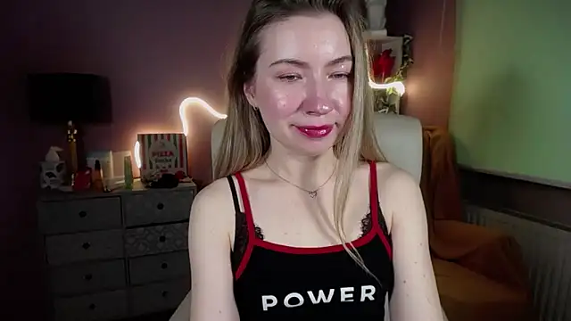 Snapshot of Mia_Tasty chatting on 13, 3, 2025 Mia Tasty online show from 13, 3, 2025