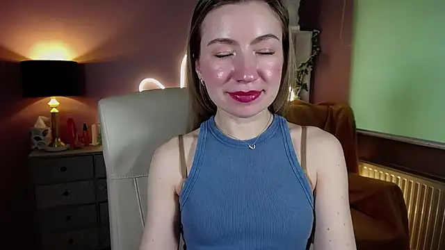 Snapshot of Mia_Tasty chatting on 14, 3, 2025 Mia Tasty online show from 14, 3, 2025