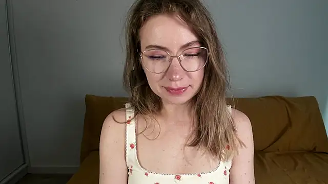 Snapshot of Mia_Tasty chatting on 19, 7, 2026 Mia Tasty online show from 19, 7, 2026