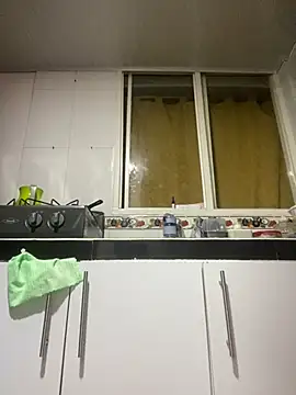 Emiily lee online show from 11, 3, 2025