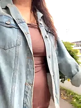 iriiina veneno online show from 2, 11, 2025