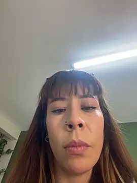 iriiina veneno online show from 9, 11, 2025