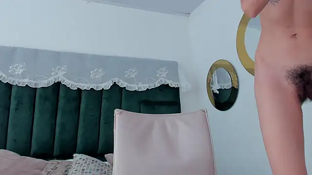 Snapshot of BonnieCute_ chatting on 19, 1, 2025 BonnieCute online show from 19, 1, 2025