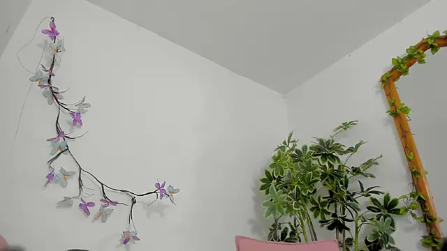 BonnieCute  online show from 1, 2, 2026