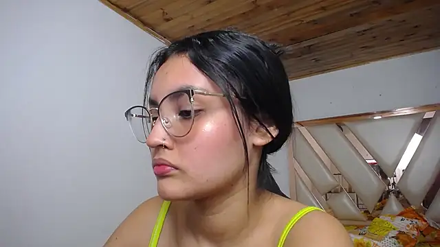 antonella sweetlittle online show from 5, 1, 2025