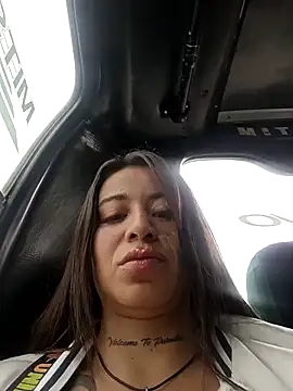 Alona Evans online show from 5, 2, 2025