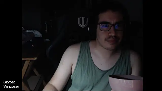 thealfawolf01 online show from 28, 1, 2025