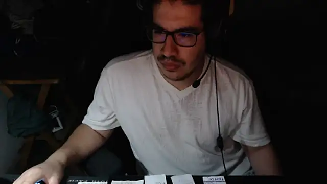 thealfawolf01 online show from 18, 6, 2026