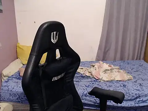 thealfawolf01 online show from 14, 7, 2026