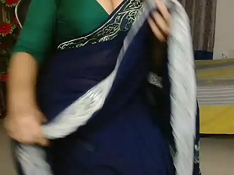 Snapshot of Unlucky-flowers chatting on 7, 2, 2026 Unlucky-flowers online show from 7, 2, 2026