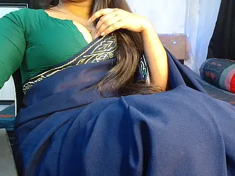 Snapshot of Unlucky-flowers chatting on 12, 2, 2026 Unlucky-flowers online show from 12, 2, 2026