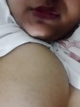 Snapshot of smile_pretty chatting on 17, 1, 2025 smile pretty online show from 17, 1, 2025