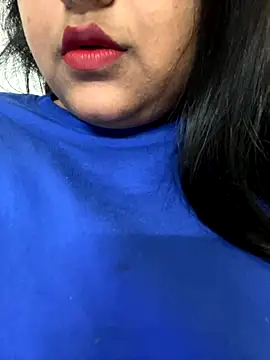 Snapshot of smile_pretty chatting on 28, 9, 2025 smile pretty online show from 28, 9, 2025