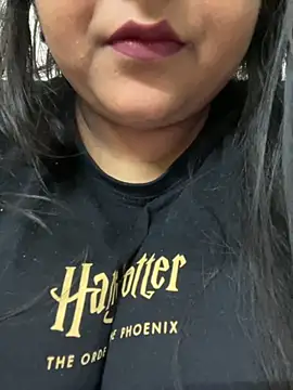 Snapshot of smile_pretty chatting on 7, 10, 2025 smile pretty online show from 7, 10, 2025