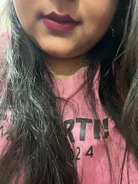 smile pretty online show from 19, 11, 2025